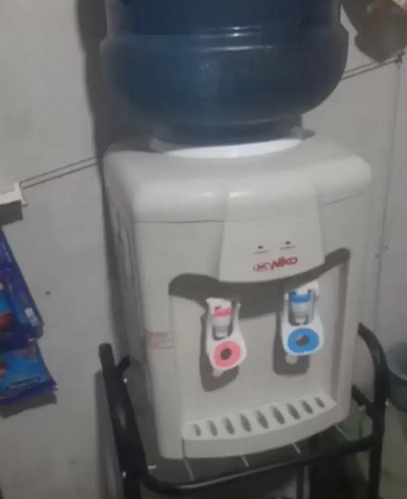 Perlengkapan usaha kedai ayam