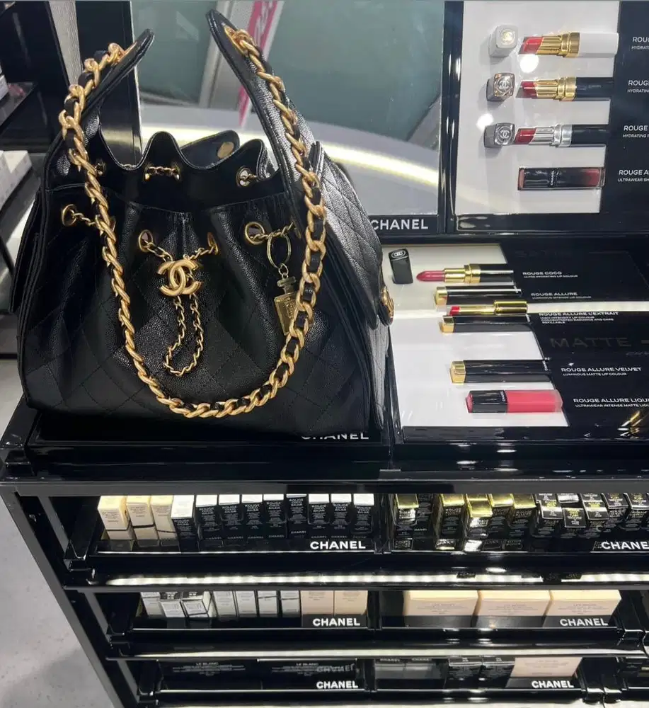 Chanel 25 Beaute Giftbag New