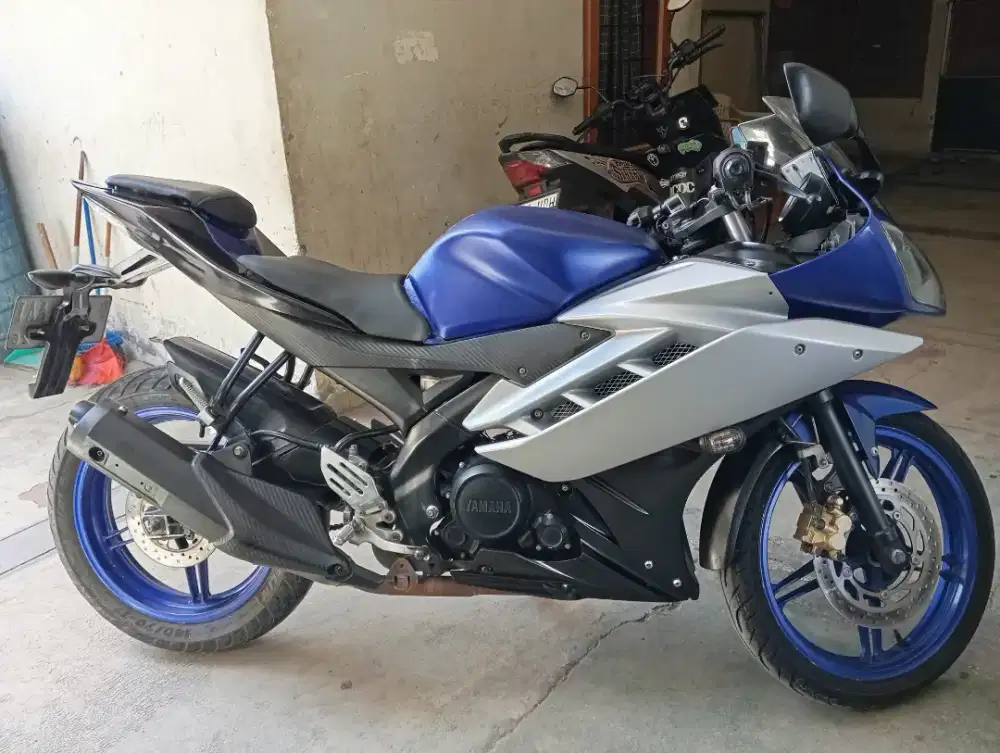 R15 v2 Ss lengkap