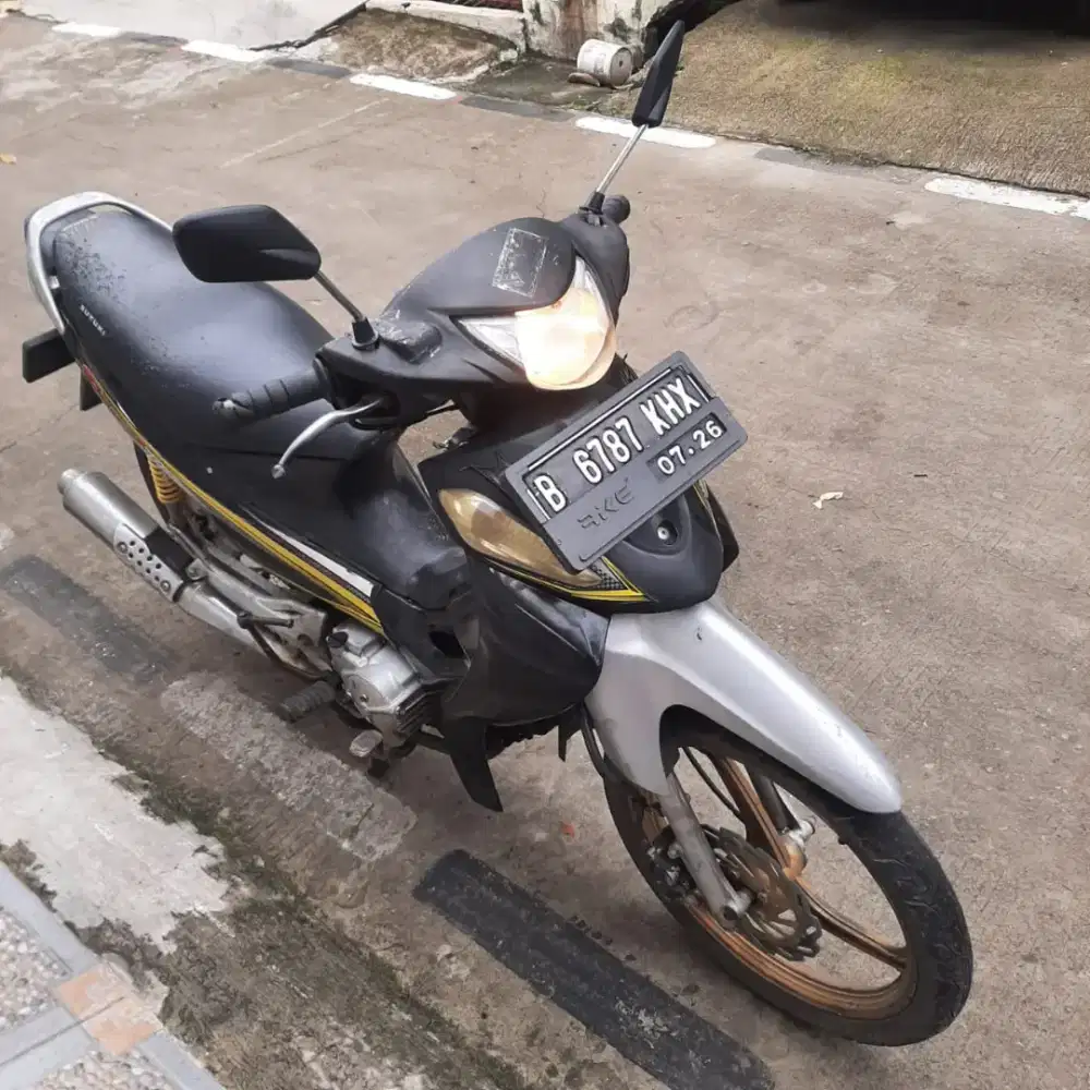 Suzuki Smash 2006 ss lengkap, plat Bekasi Kota