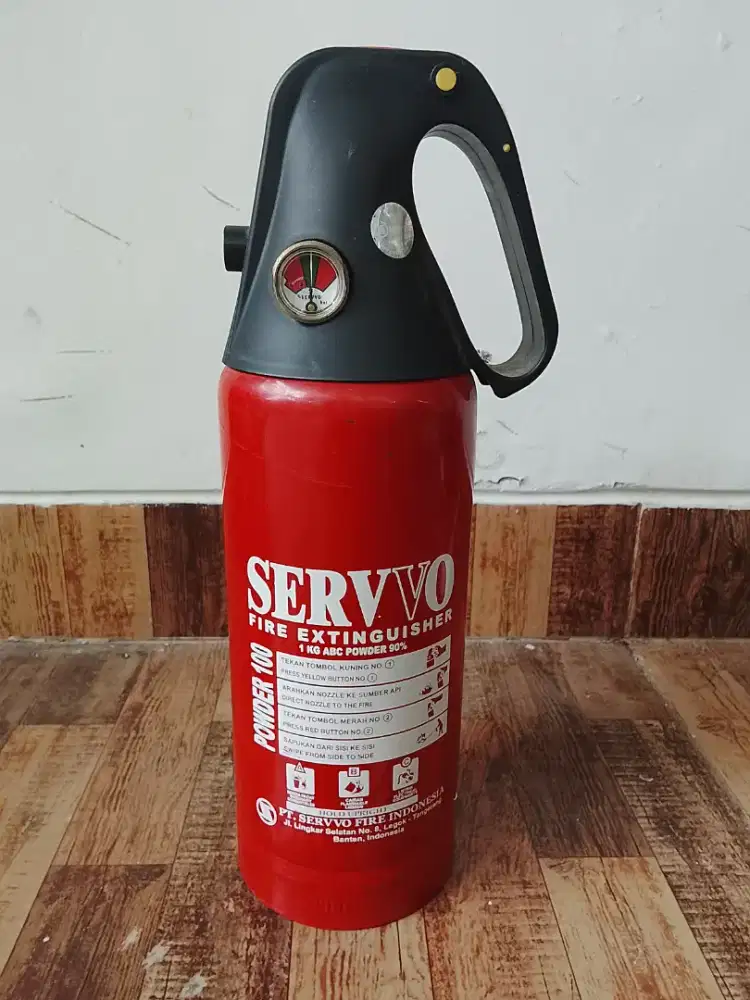 DIJUAL APAR SERVVO 1 KG P100 ABC CHEMICAL POWDER