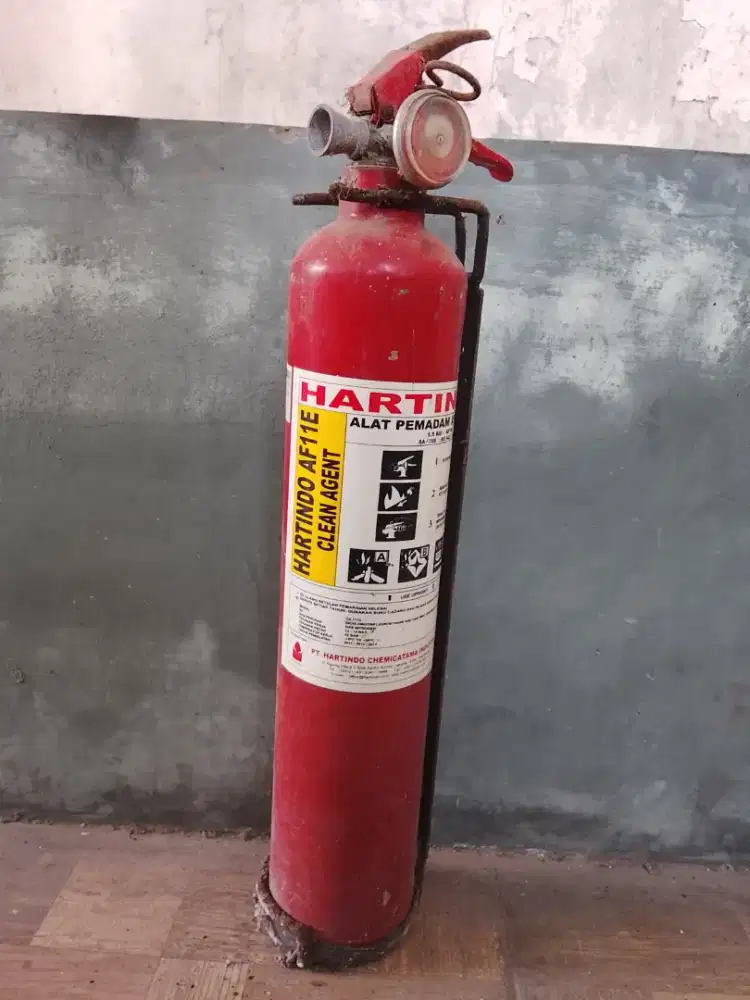 DiJual alat pemadam api ukuran 1,5KG merk Hartindo AF11E