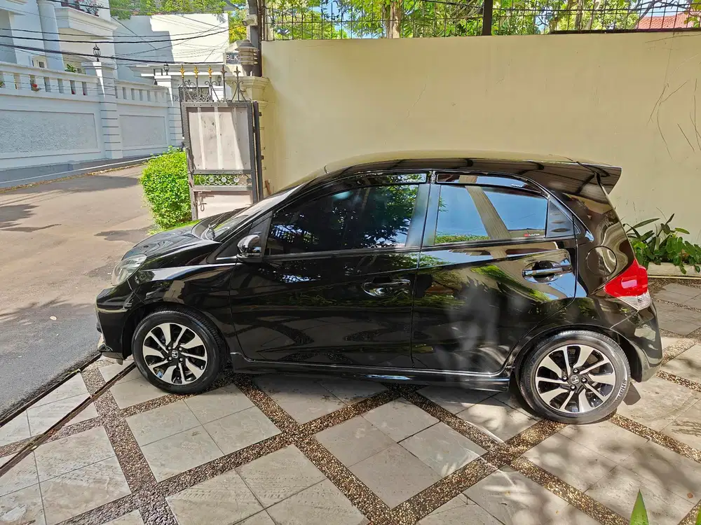 (CASH) Honda Brio 1.2 RS CVT 2016 LOW KM