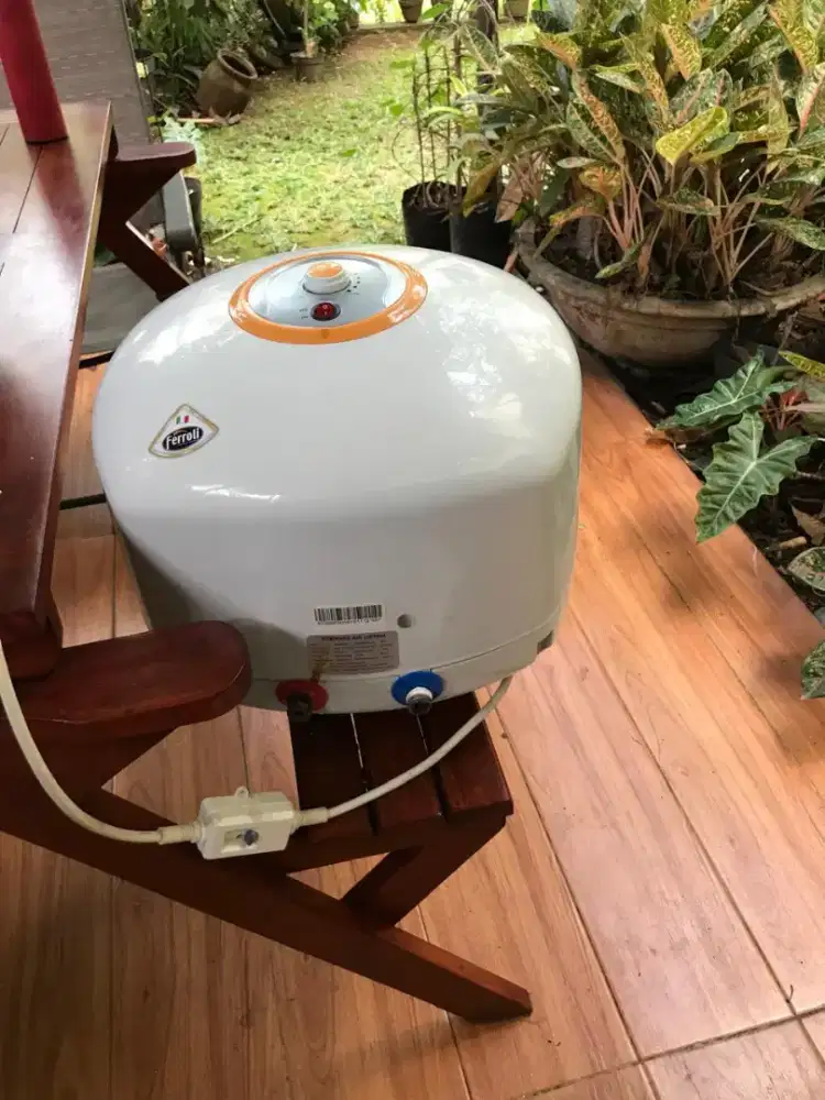Water Heater listrik Ferroli