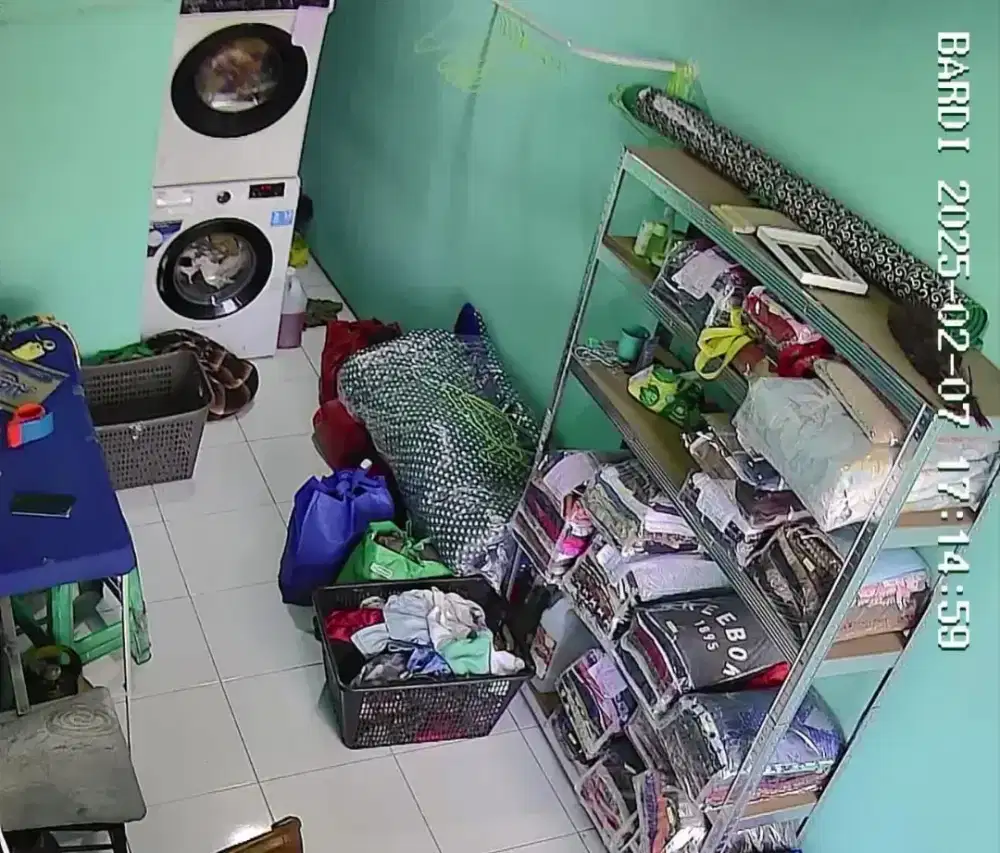 Laundry kiloan dan satuan secound