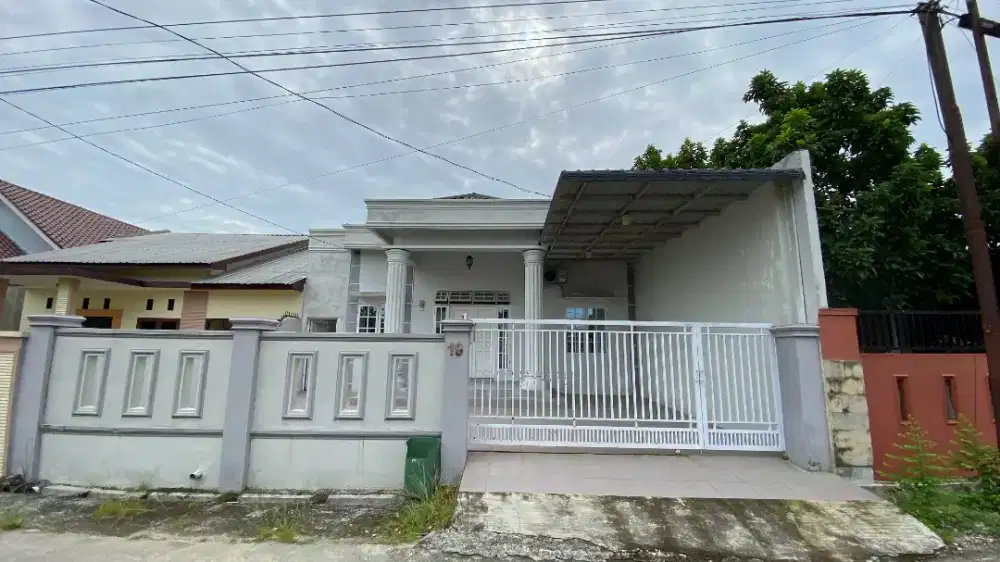 Disewakan Rumah Dekat Pintu Tol Helvetia