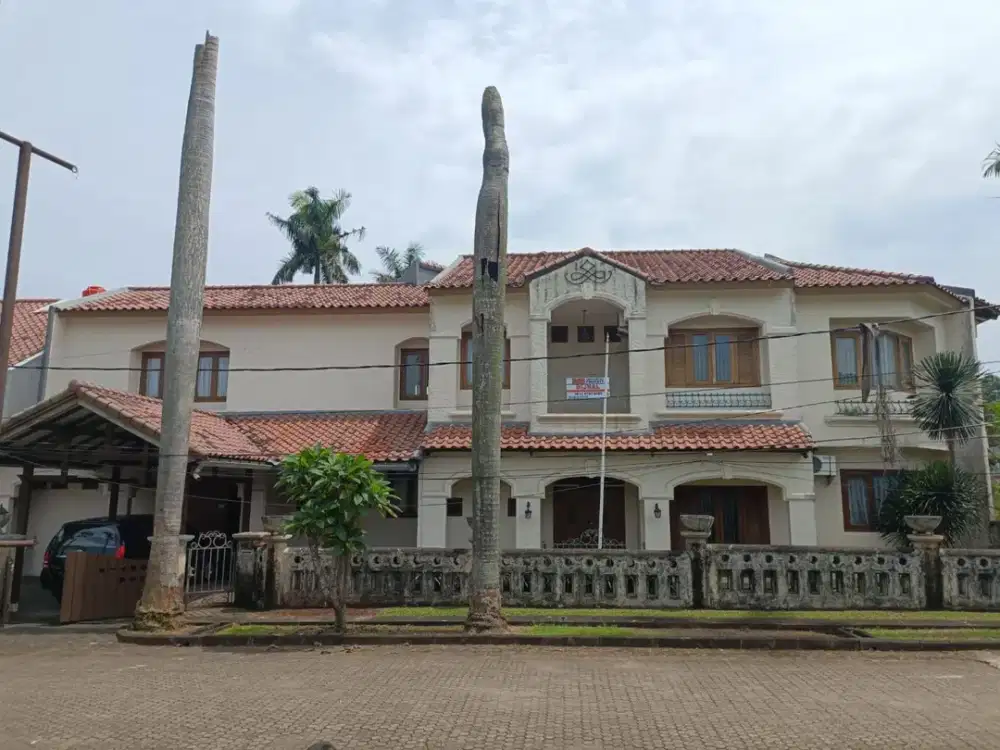 Home Sweet Home dekat Akses TOL di Graha Laguna Cinere