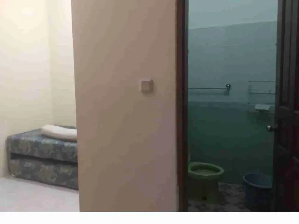 kos gratis listrik WC dalam murah