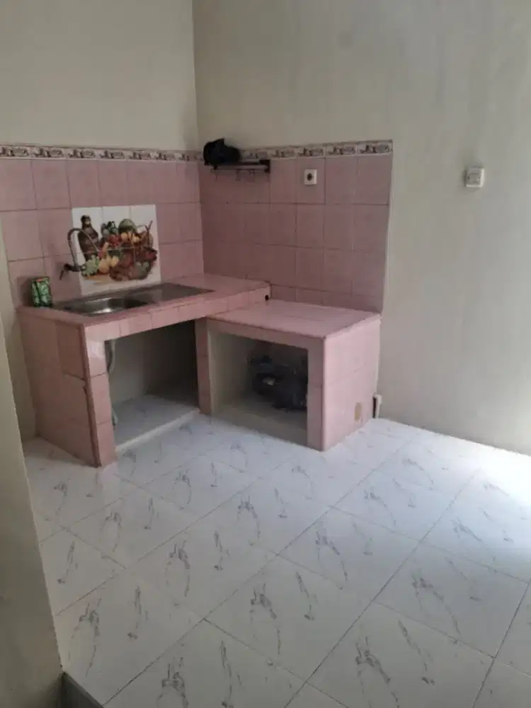 Disewakan Tahunan rumah Pamulang, dekat kantor walikota Tangsel.