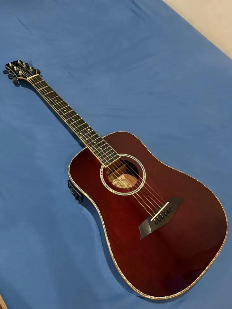 Odlair Capella Junior Series OD571SJE 3/4 Solid Top