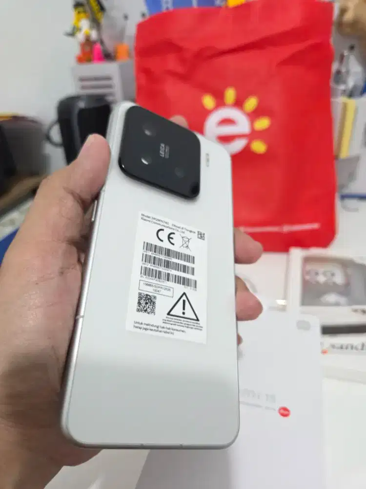 Dijual Xiaomi 15 white 16/512gb like new(99.99%)