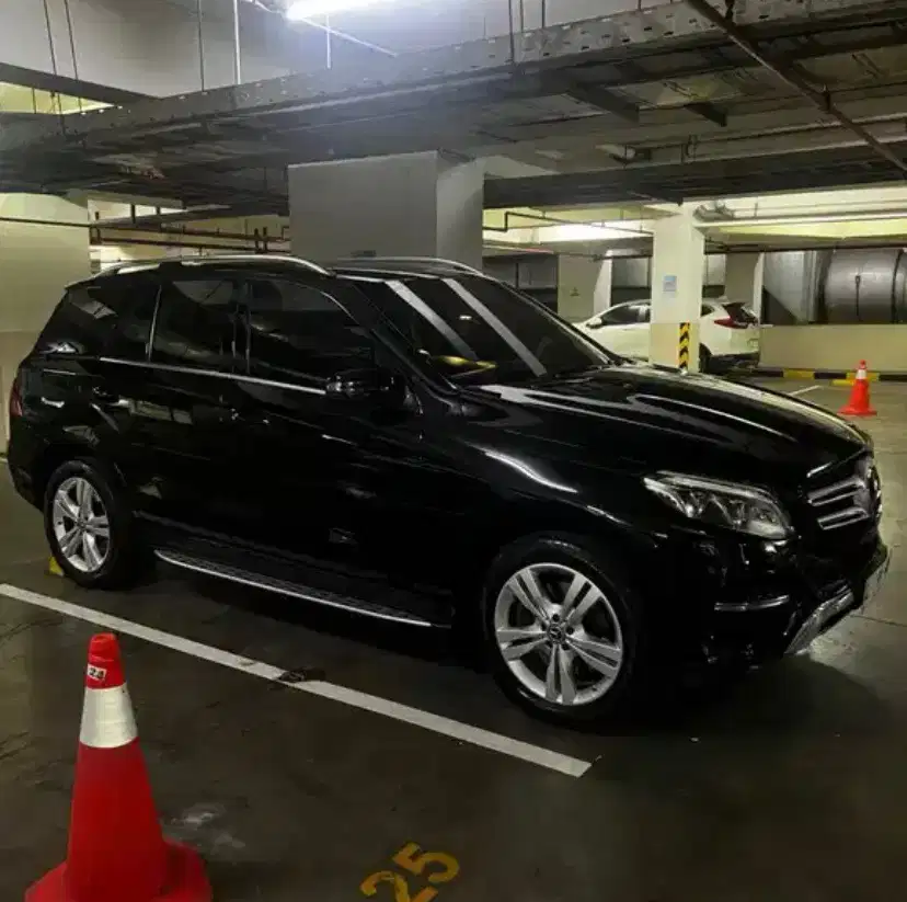 Mercedes-Benz GLE400 2017 Bensin