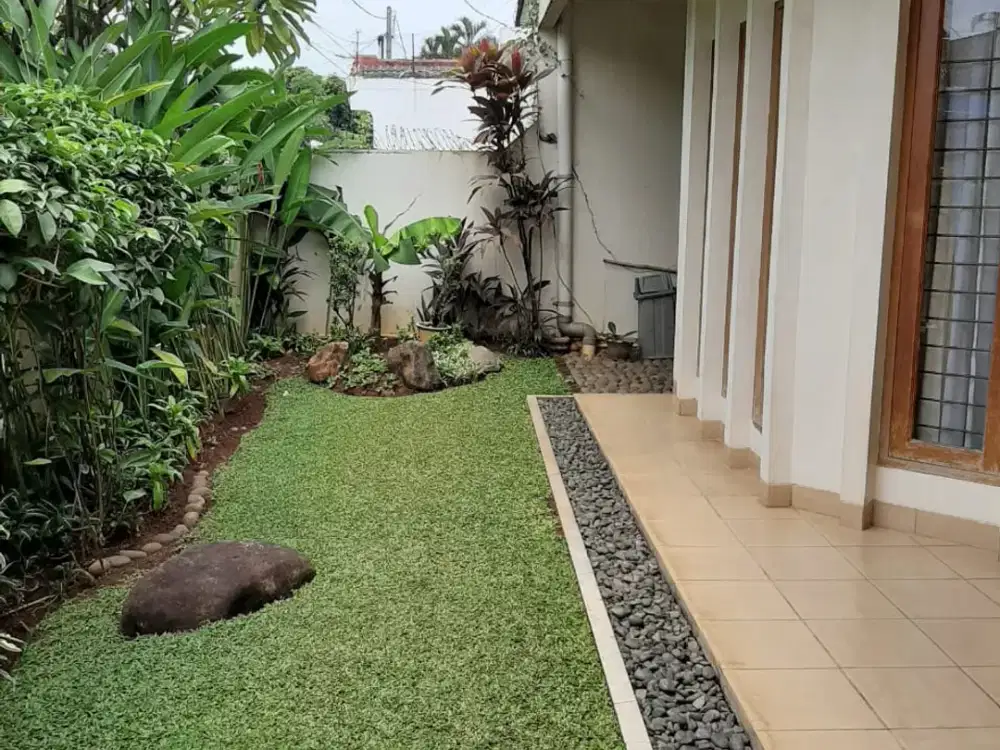 Rumah 1 Lantai di Jl Batam Komp Megapolitan Cinere