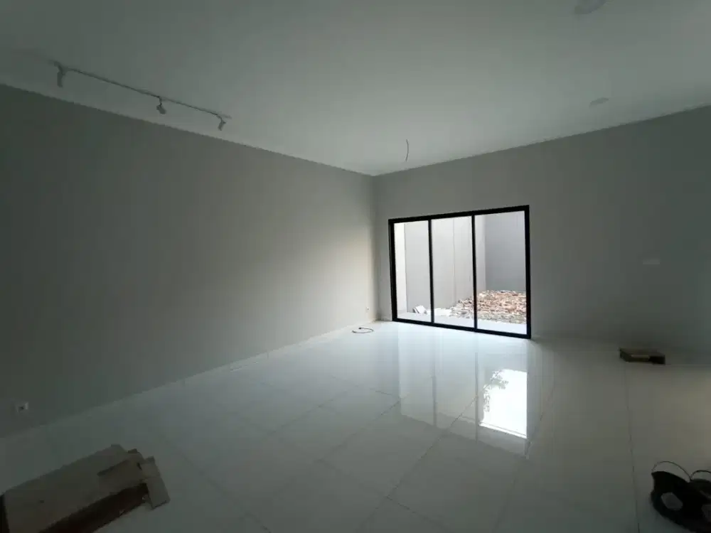 Rumah baru kembar timur