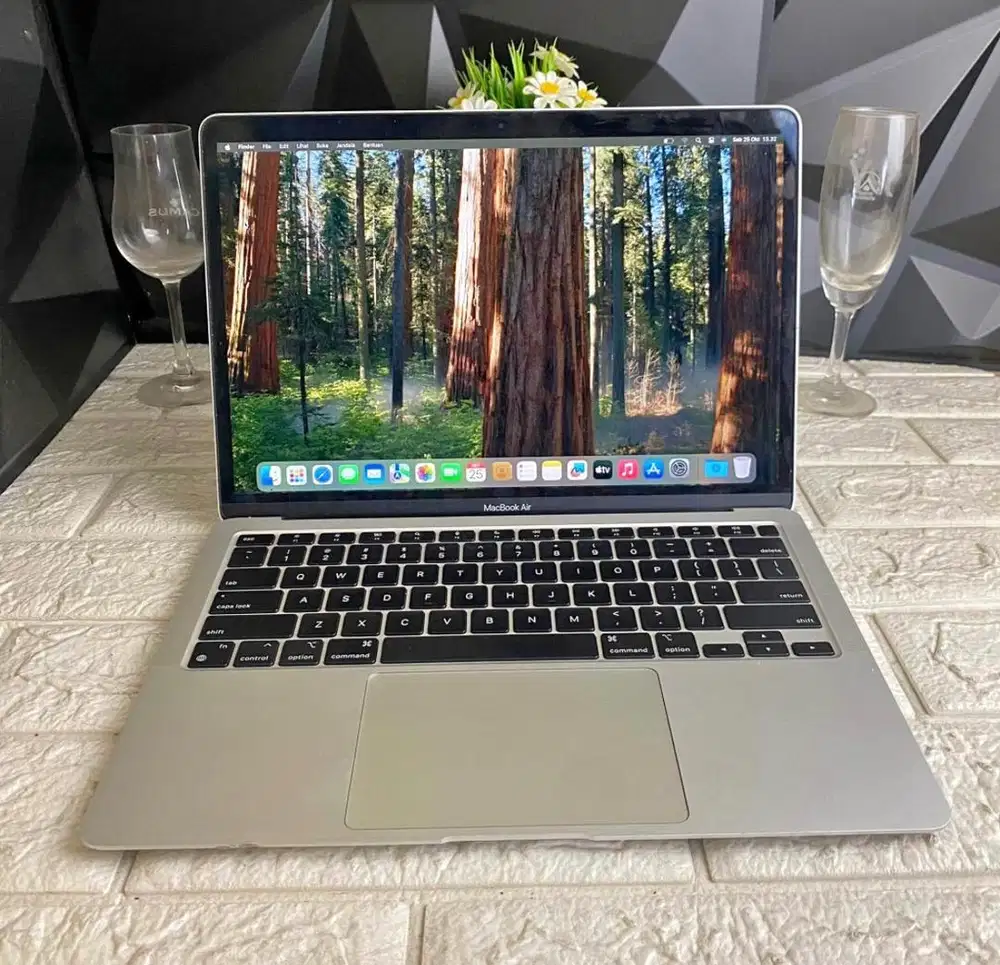 Macbook Air M1 Mulus Unit Only
