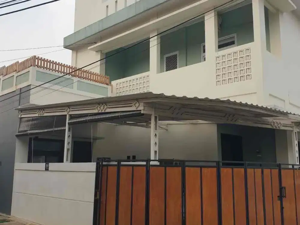 Di jual Rumah GD033 Strategis di Kota Depok
