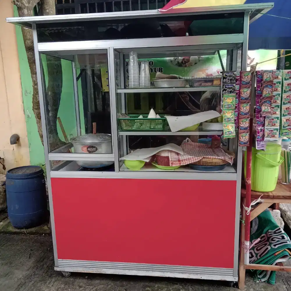Dijual Gerobak Makanan/Minuman – Pemakaian 3 Bulan Saja!