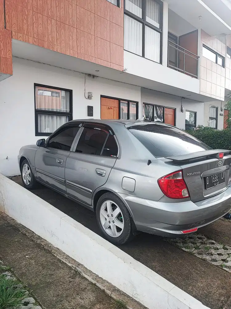 Hyundai Avega 2011 Bensin