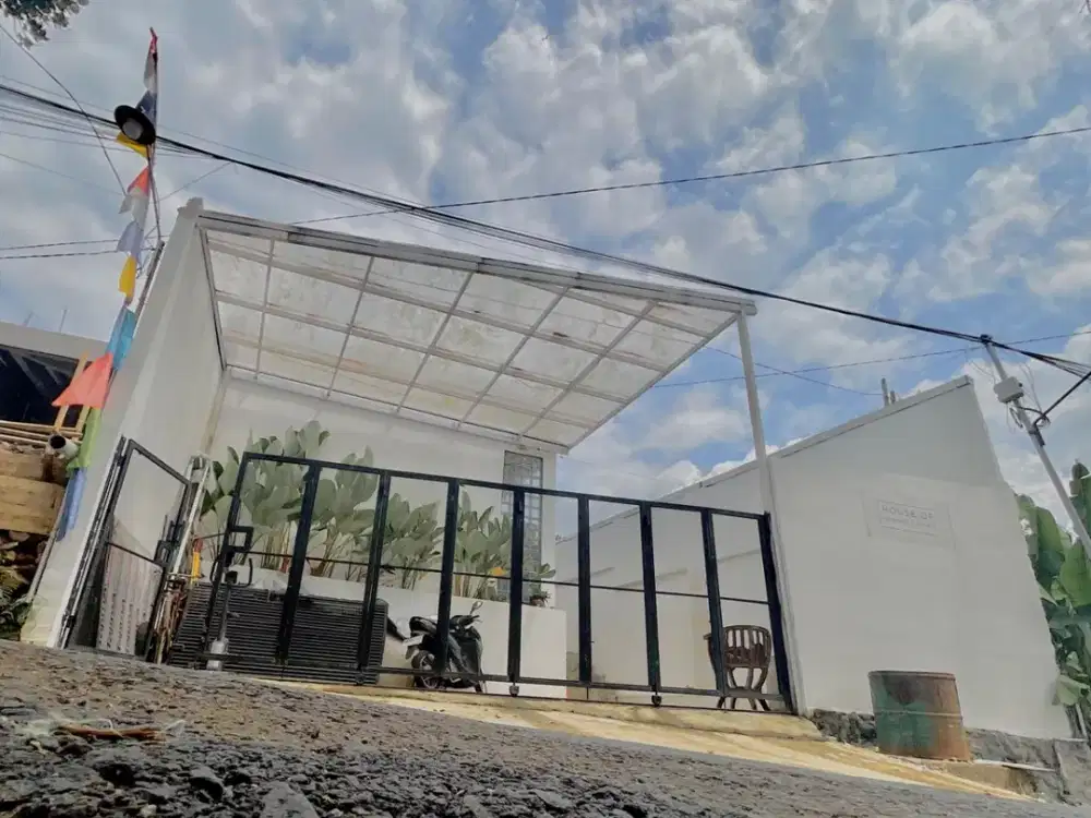 Kos putri aktif di UNNES dijual murah