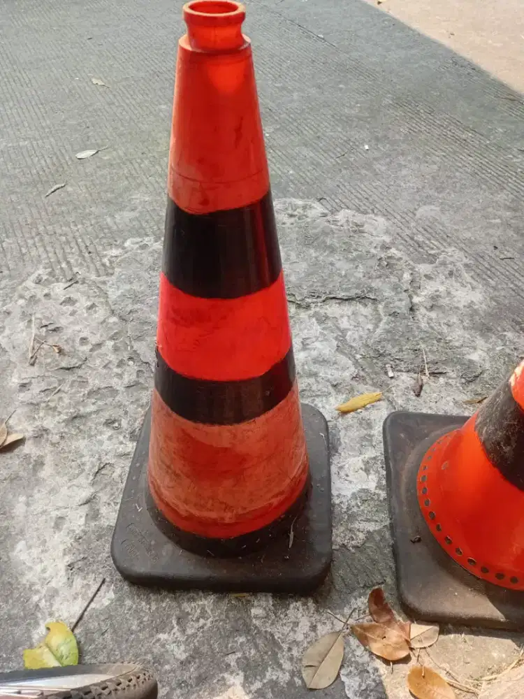 Safety cone dapat 2