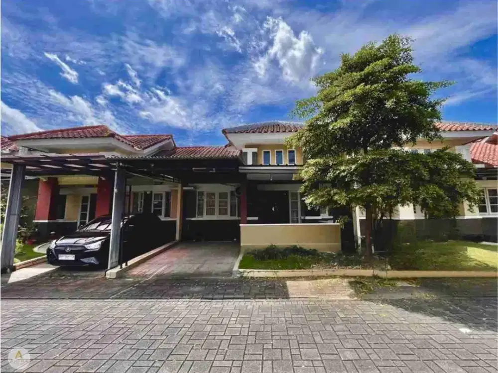 Rumah full Furnished kota baru Parahyangan Bandung
