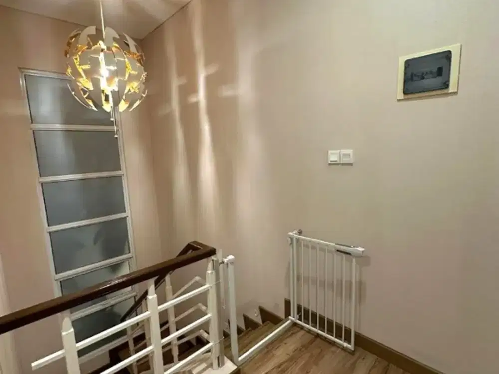 DIJUAL CEPAT RUMAH FURNISH CLUSTER NEW SERENADE LAKE GADING SERPONG