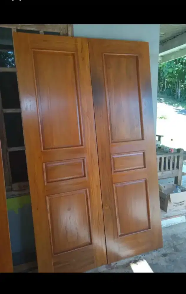 Daun pintu,kusen,jendela