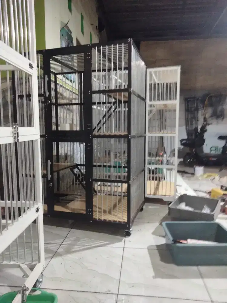 Kandang kucing aluminium