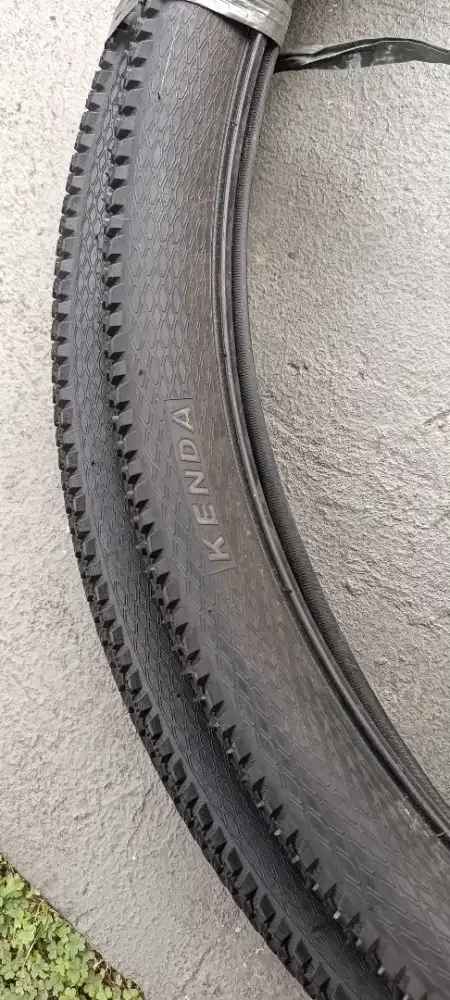 Ban Sepeda Merk Kenda