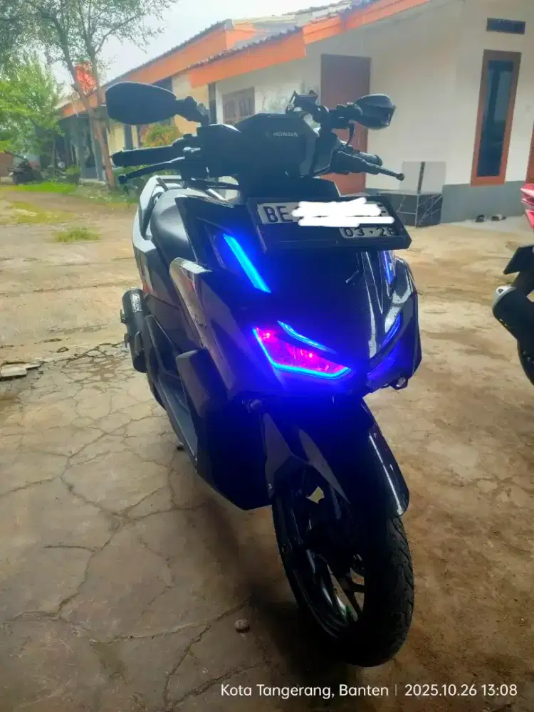 Vario 160 cbs Active Black