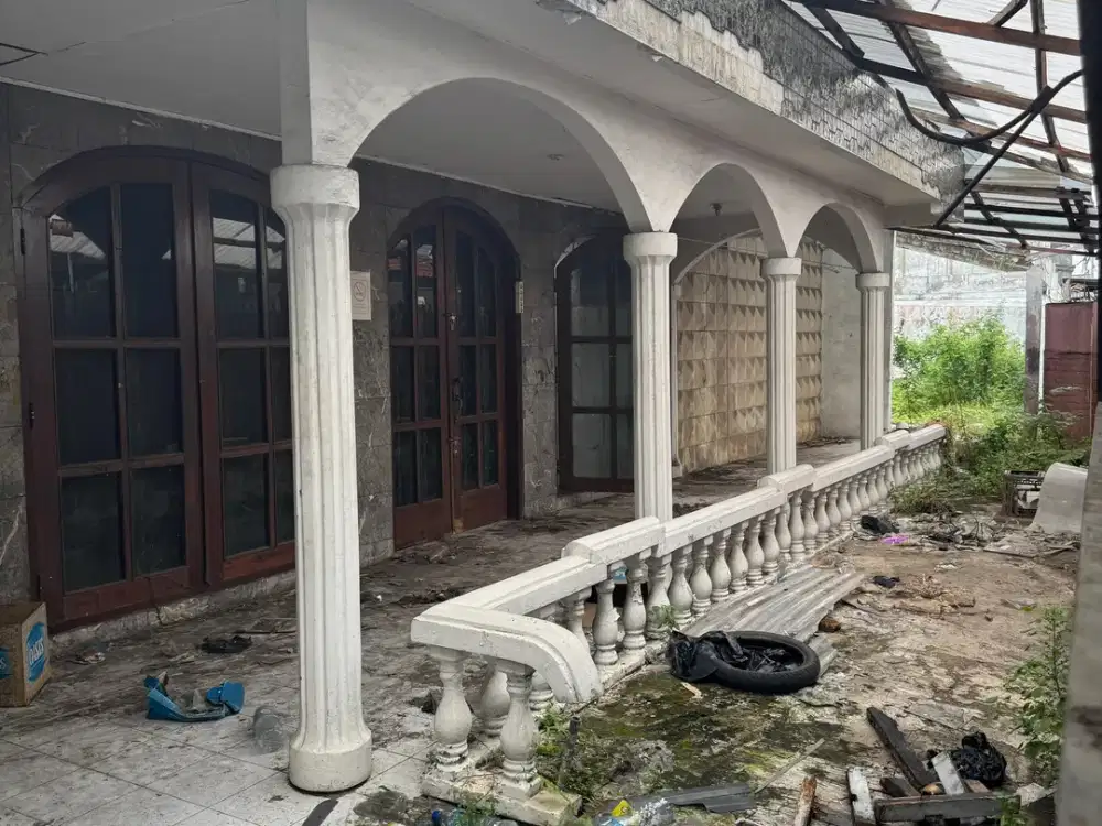 Tebet. Kebon. Baru.   Super. Luas.  Bonus.  Rmh. Tua. Hrg. Bagusss