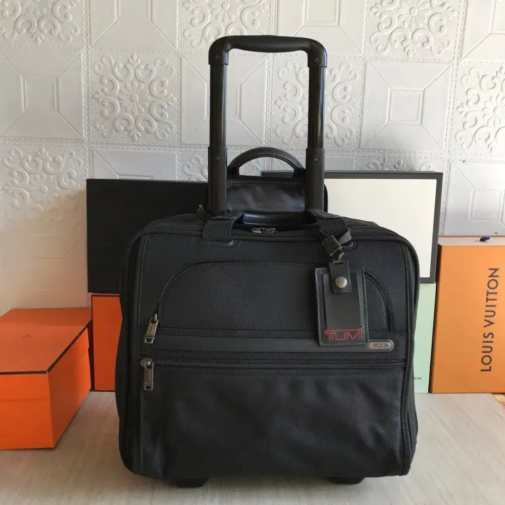 Tumi Alpha 2 Wheeled Compact Koper Case Cabin Travel Original