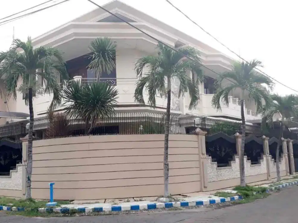 Simpang Darmo Permai Selqtan