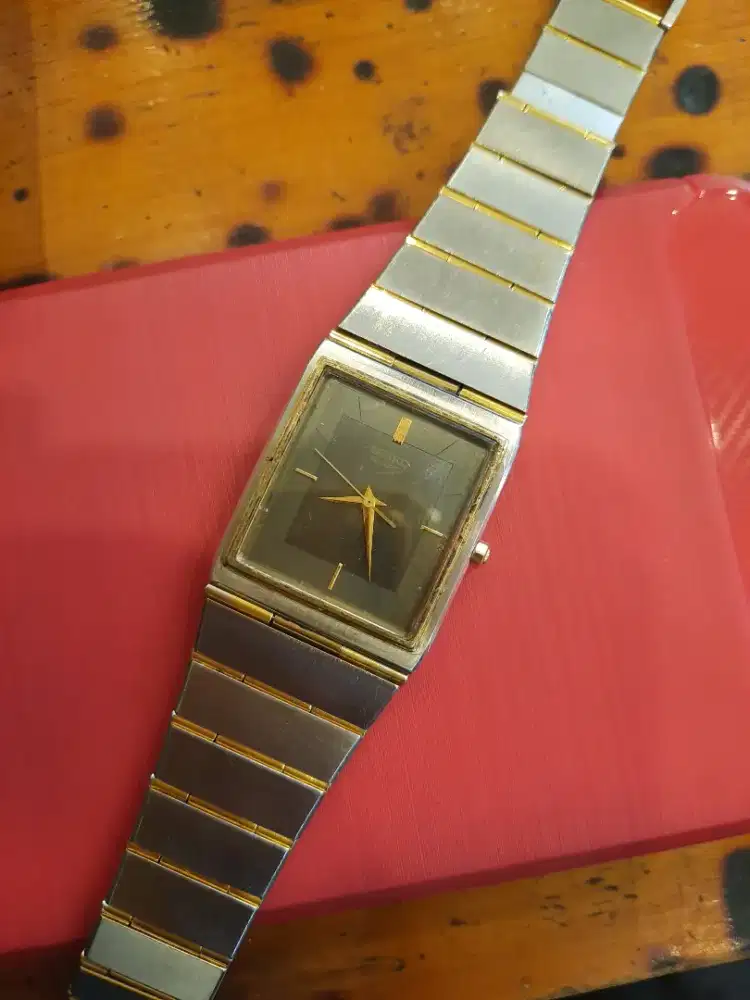 Jam tangan seiko tank seri mesin 9021 rare
