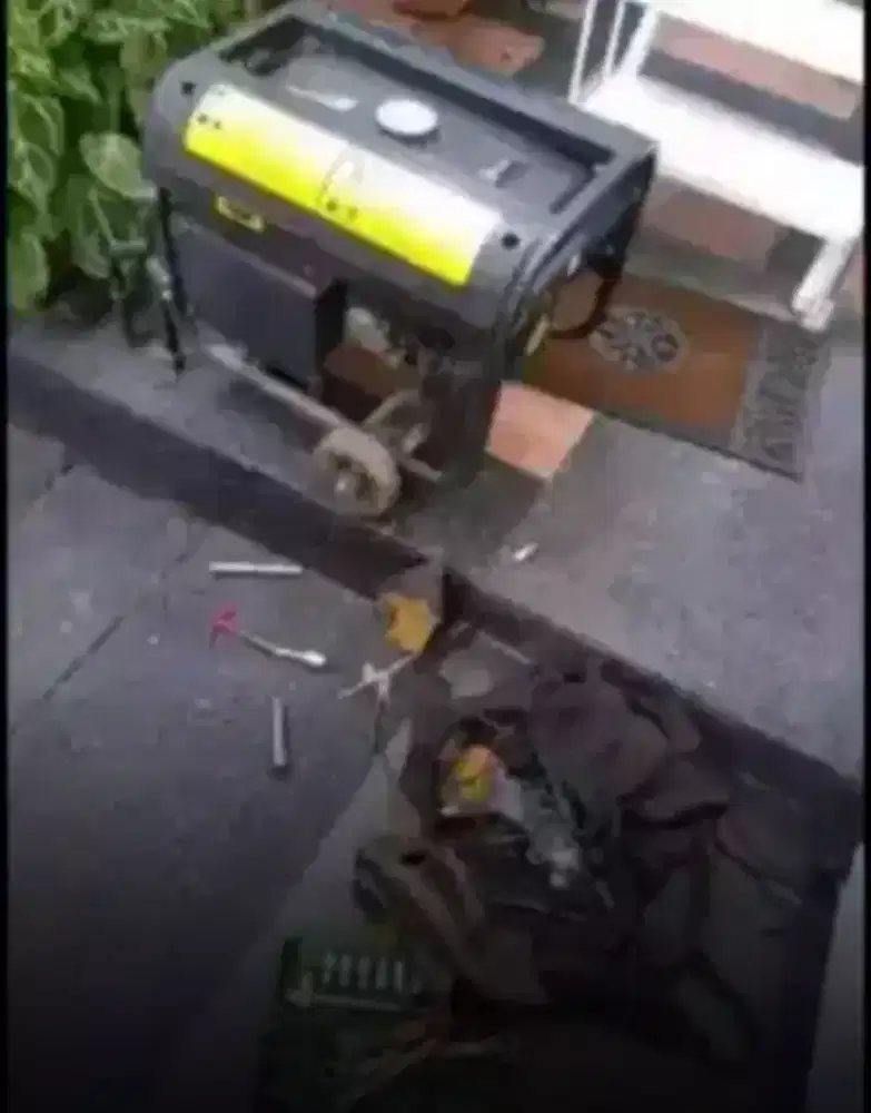 Perbaikan Genset Kompresor Molen