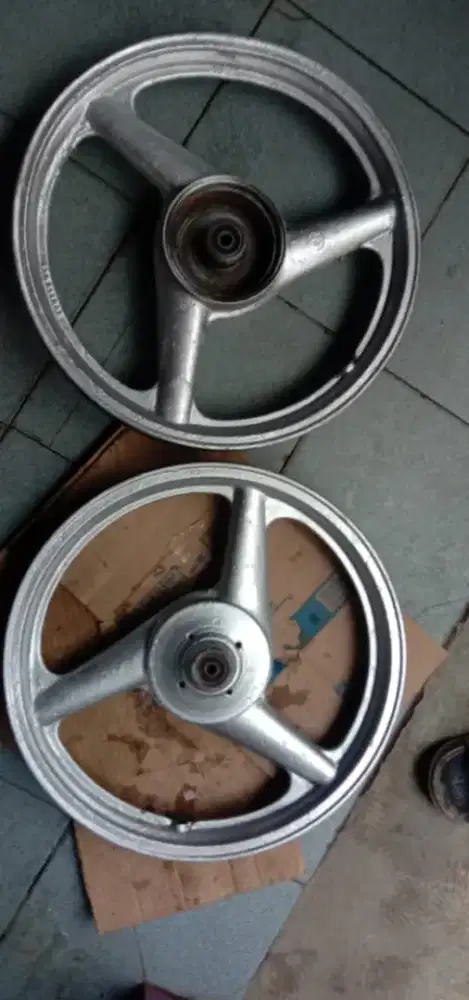 Velg bintang buat motor bebek