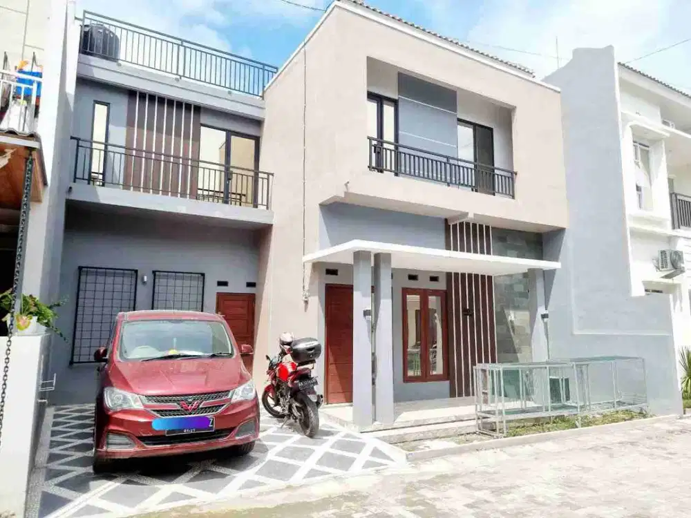 Rumah Cantik 2Lt Baru di Cluster Colomadu