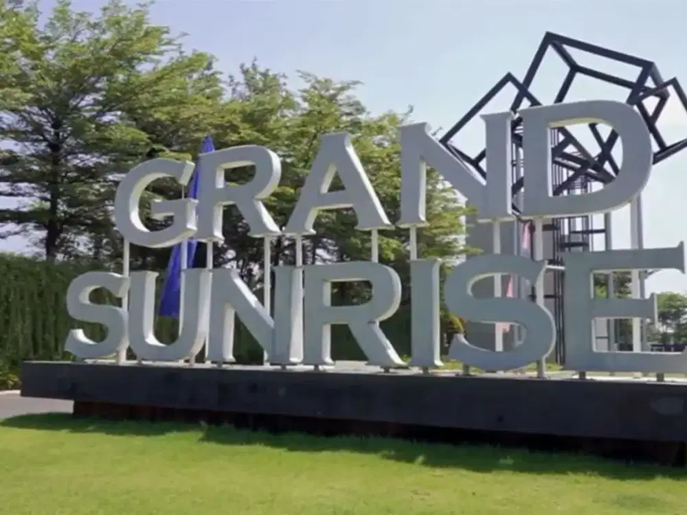 Rumah minimalis asri terawat Grand Sunrise