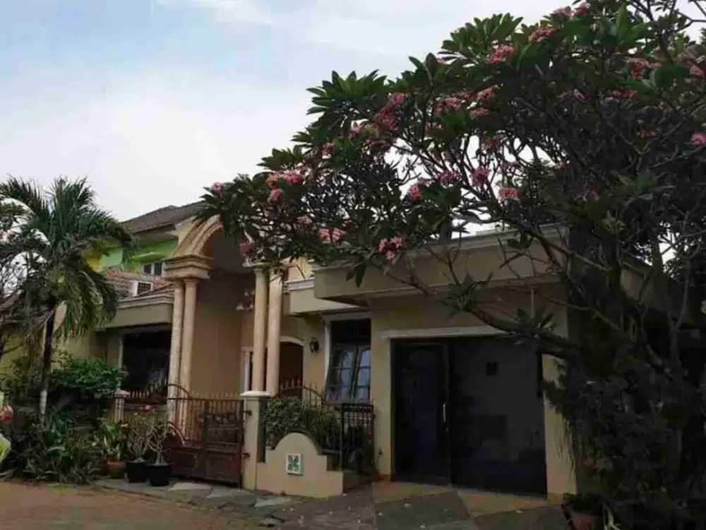 Dijual rumah BU bagus second siap huni LT 144 di bekasi timur Regency bebas banjir