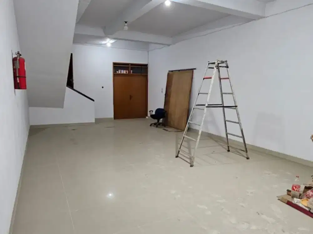 Ruko 2 Lantai Strategis Area Ramai di Taman Kopo Indah 2 Bandung