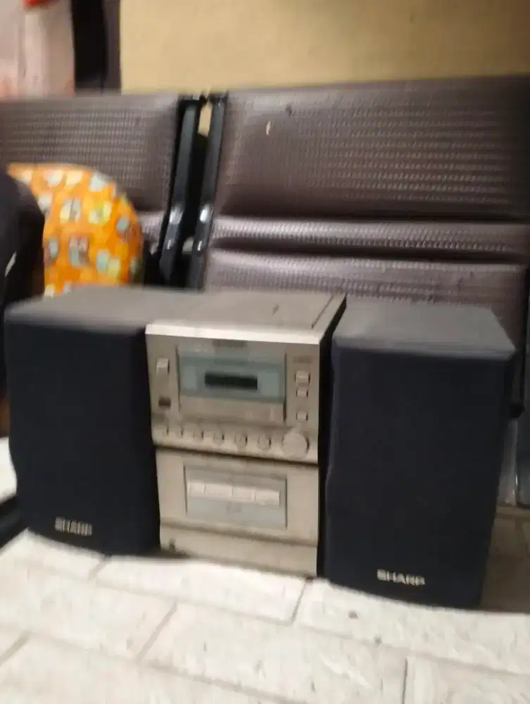 JUAL BELI BARANG ANTIK MEWAH BEKAS