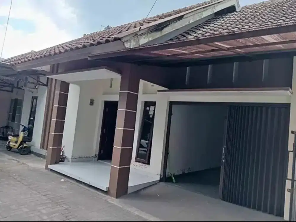 Disewakan Rumah Dalam Pemukiman Area Jalan Palagan Lokasi Dekat Hyatt