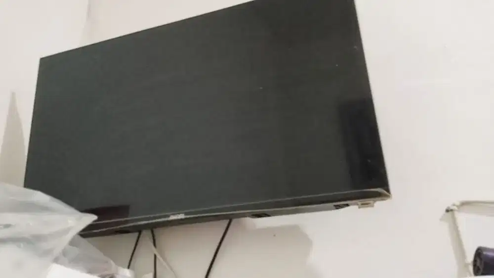 smart tv akari bekas