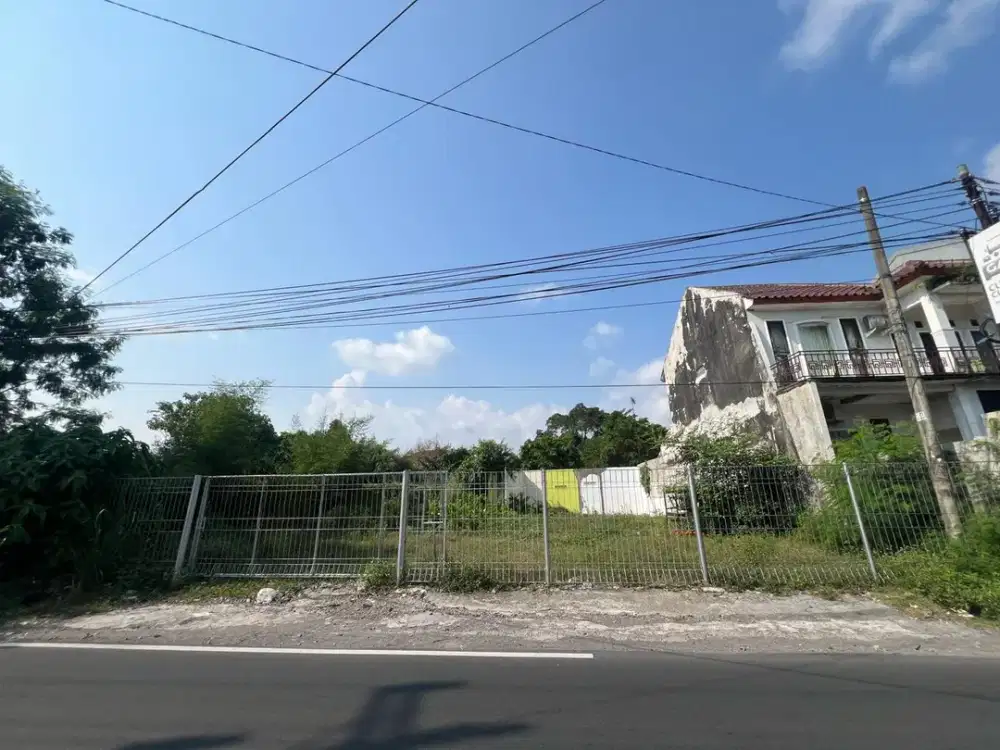 Dijual Tanah Tepi Jalan Cocok Usaha Kantor Dan Resto Area Jakal KM 7