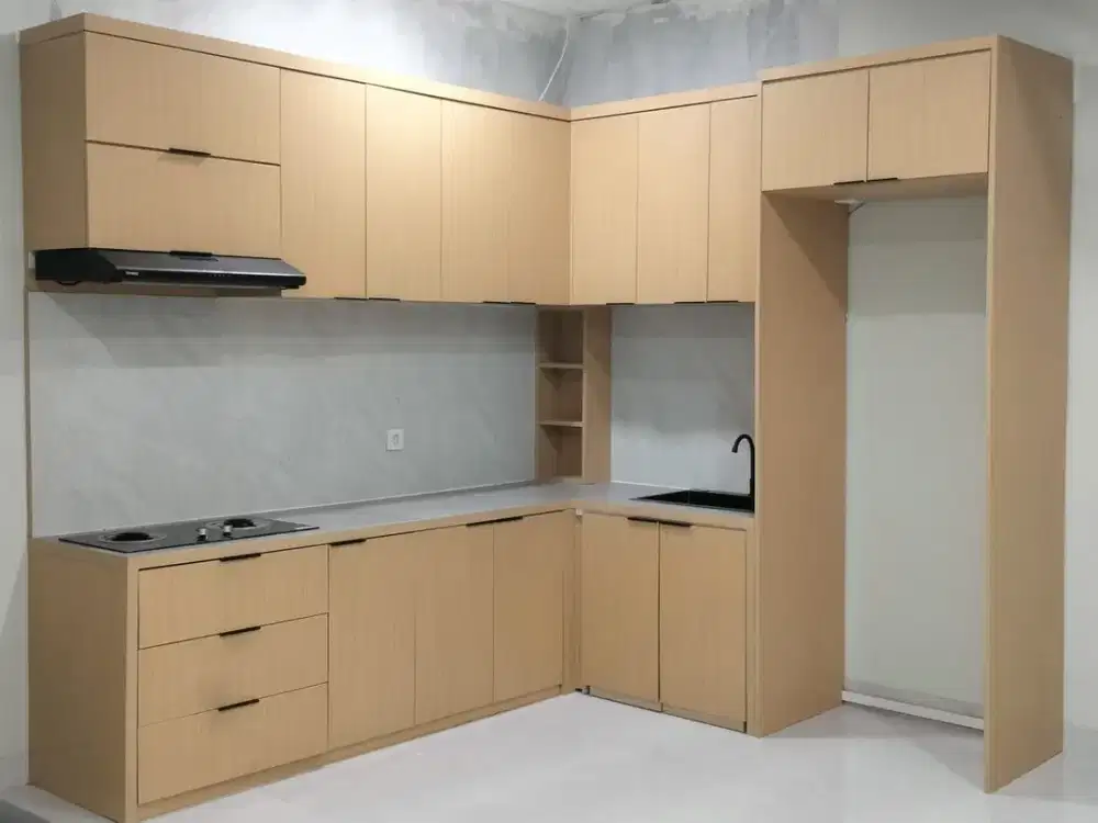 Dijual Rumah 3,5 Lantai Brand New Modern Minimalis di Kelapa Cengkir, Summarecon Kelapa Gading