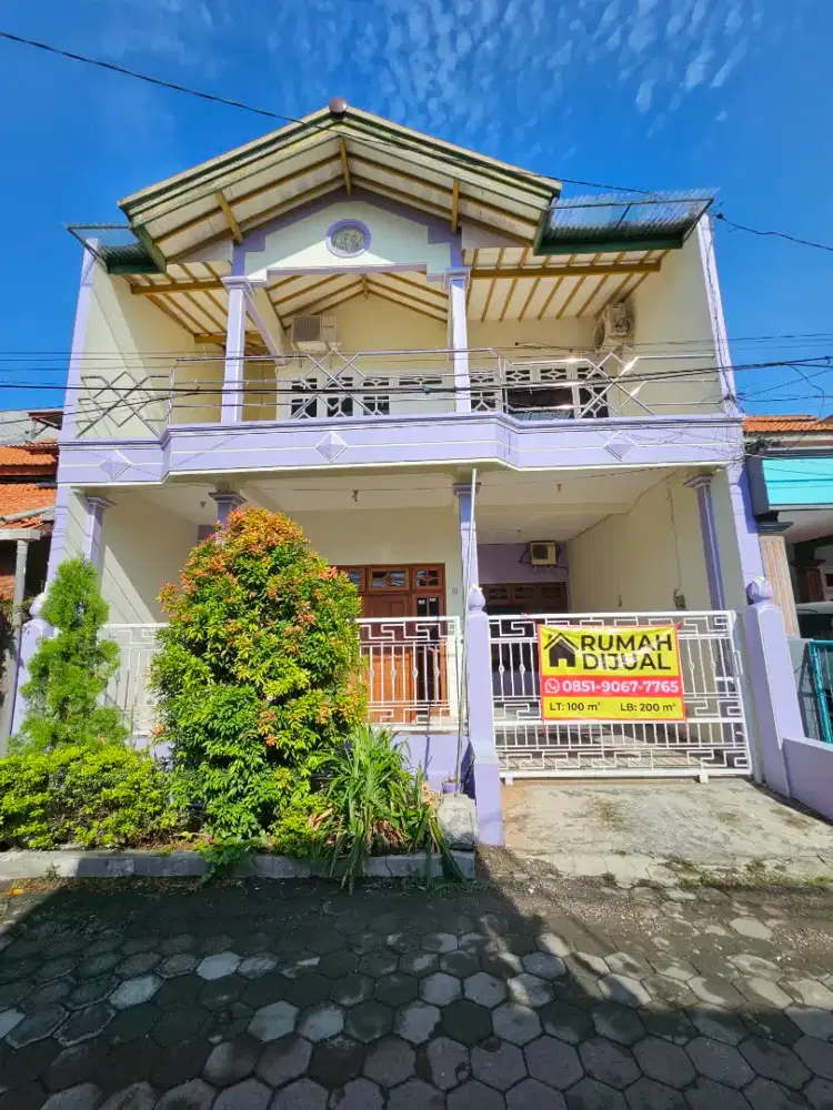 [Jual] Rumah 2 lt Gresik Kota, Lokasi Strategis, Baru Renovasi