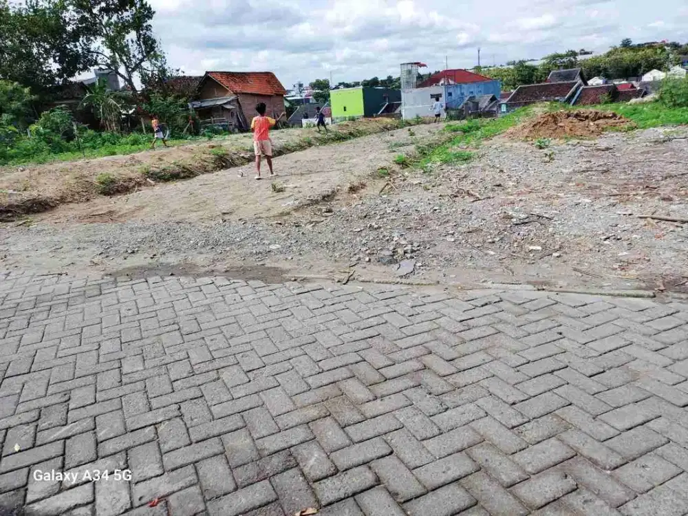 Tanah Kavling siap bangun dekat ke kampus UNS , Mojosongo Jebres Solo