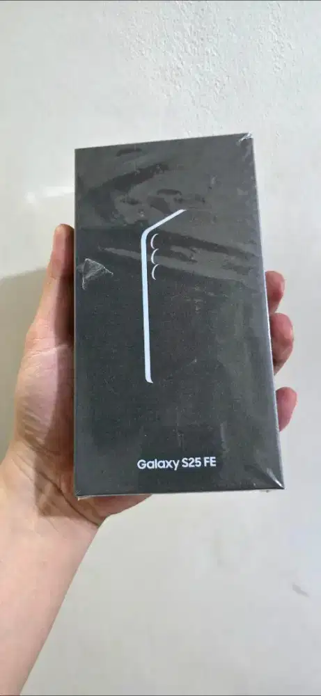 New Samsung S25fe Open Box New