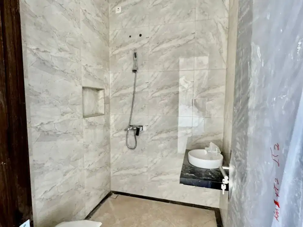 Dijual Rumah Citraland Utama 2 Lantai