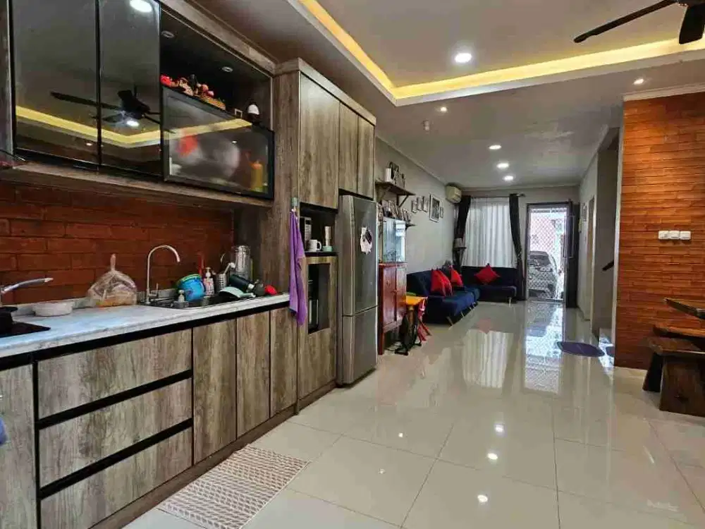 DIJUAL RUMAH CANTIK DI CLUSTER BOHEMIA VILLAGE 
GADING SERPONG